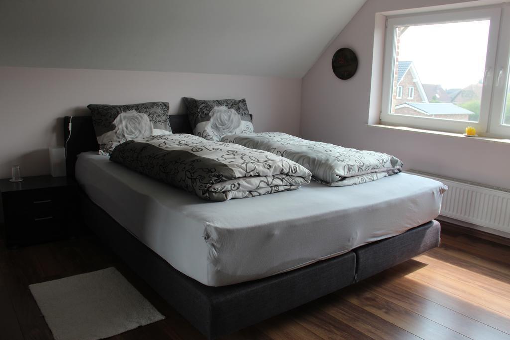 Haus Rheinblick Bed & Breakfast Grieth Rom bilde